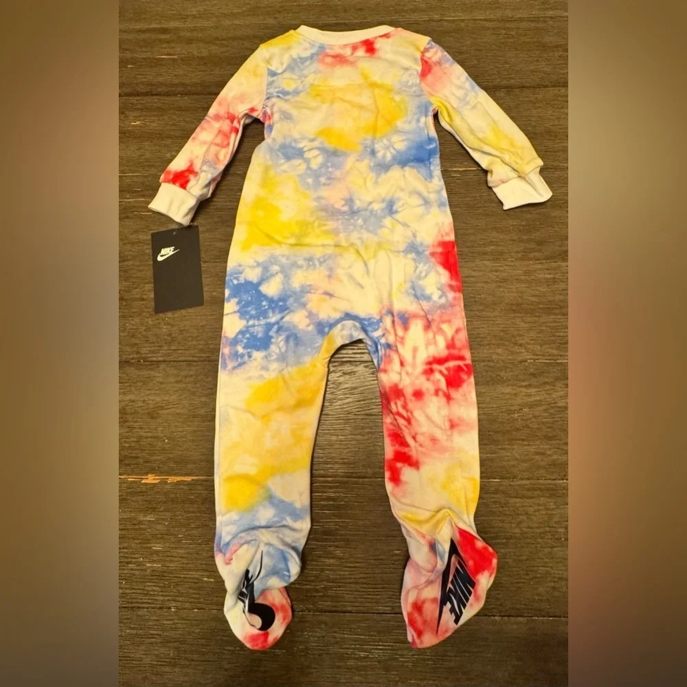 Nike baby's boys tie-dye footed coverall.